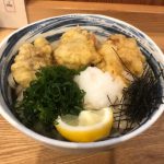 吹田市旭通商店街にあるうどん屋卵らら華のとり天ぶっかけうどん