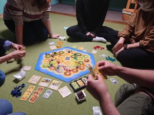 4月3日もゲームカフェオープンします。